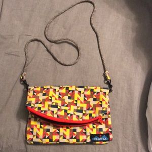 EUC Kavu Slingaling Crossbody Purse